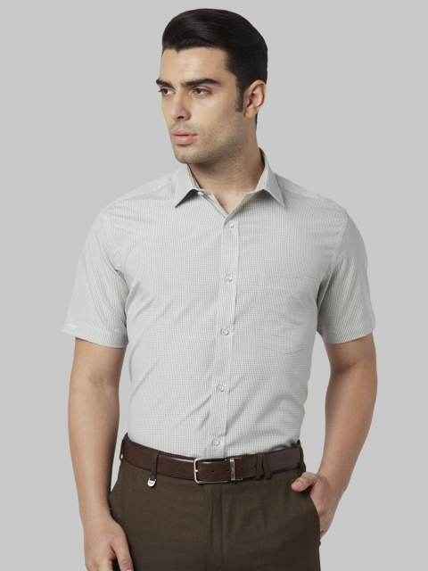 

Park Avenue Men Yellow & Blue Regular Fit Checked Formal Shirt