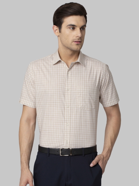 

Park Avenue Men Beige Regular Fit Checked Formal Shirt