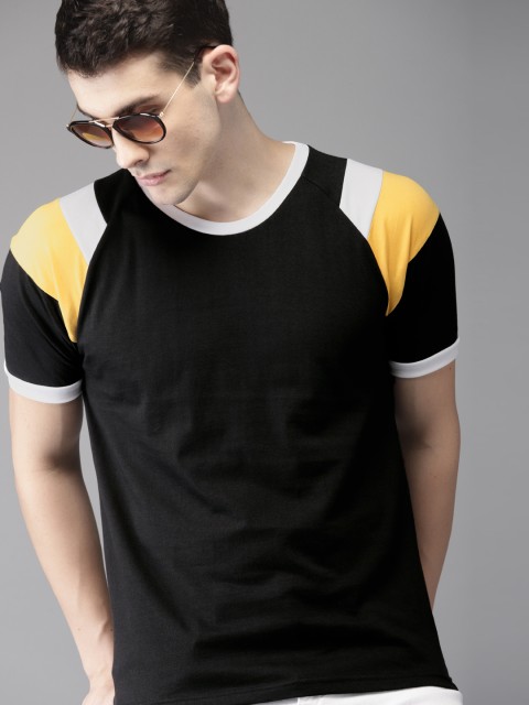 

HERE&NOW Men Black Solid Round Neck T-shirt