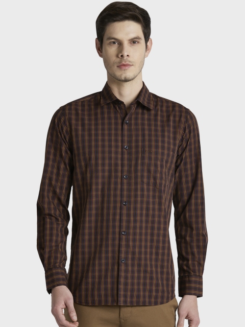 

ColorPlus Men Brown Tailored Fit Checked Casual Shirt