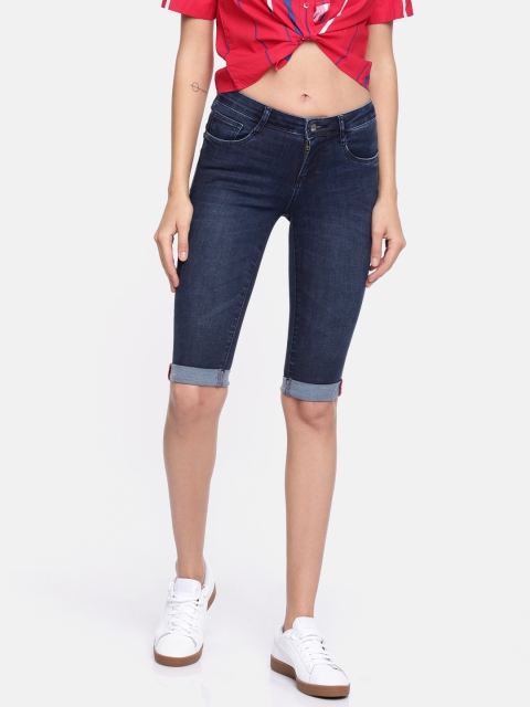 

Kraus Jeans Women Blue Solid Skinny Fit Denim Capris