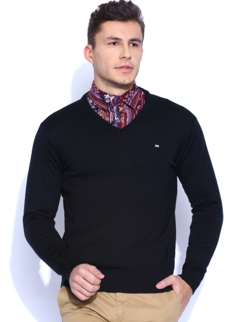 

Arrow Sport Black Woollen Sweater
