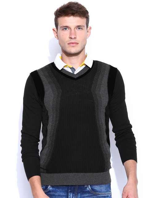 

Arrow New York Black Sweater