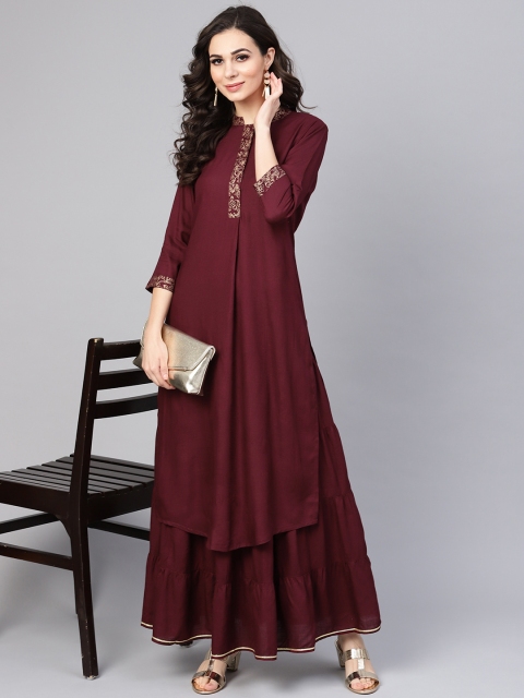 

Yuris Women Maroon Solid Straight Kurta