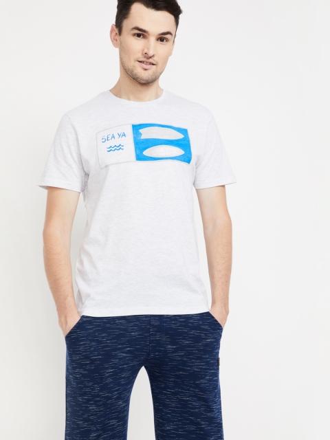

Fame Forever by Lifestyle Men White Solid Round Neck T-shirt