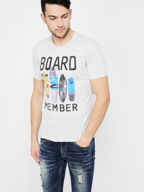 

Fame Forever by Lifestyle Men White Solid Round Neck T-shirt