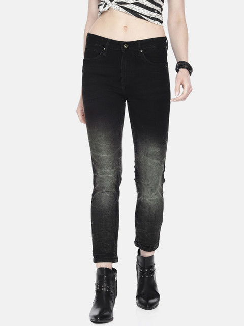 

The Roadster Lifestyle Co Women Black Skinny Fit Mid-Rise Clean Look Stretchable Cropped Jeans