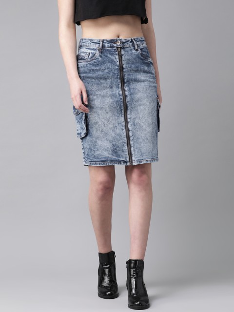 

The Roadster Lifestyle Co Women Blue Washed Denim Straight Skirt