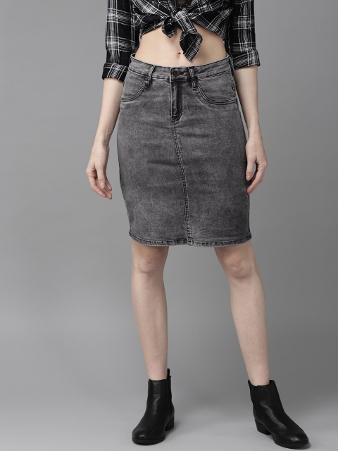 

Roadster Women Charcoal Grey Washed Straight Denim Skirt