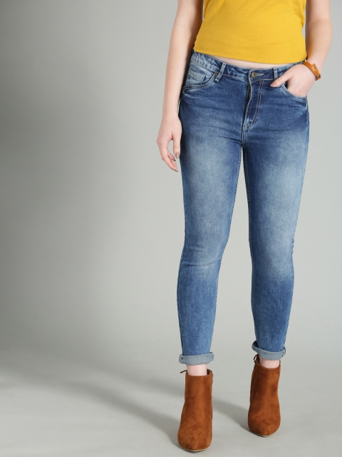 

The Roadster Lifestyle Co Women Blue Skinny Fit Mid-Rise Clean Look Stretchable Cropped Jeans