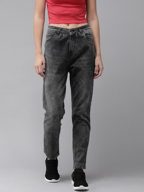 

Roadster Women Black Boyfriend Fit Mid-Rise Clean Look Stretchable Jeans