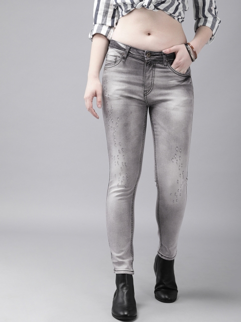 

The Roadster Lifestyle Co Women Grey Skinny Fit Mid-Rise Mildly Distressed Stretchable Jeans