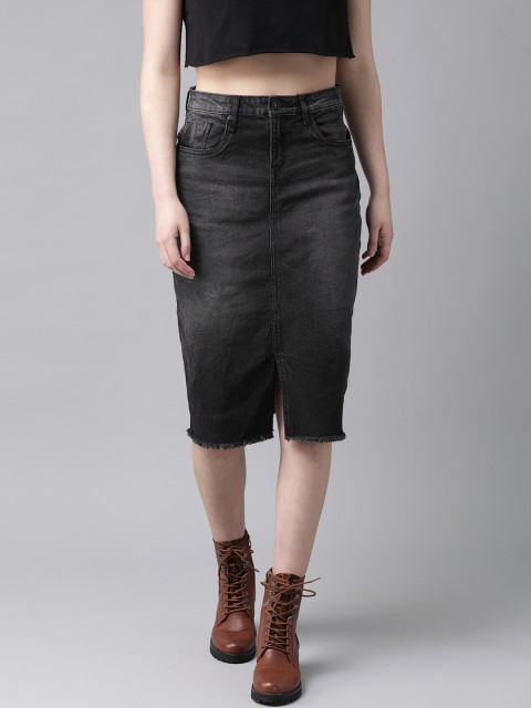 

Roadster Women Black Solid Denim Straight Skirt