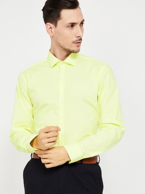 

CODE by Lifestyle Men Yellow Slim Fit Solid Formal Shirt