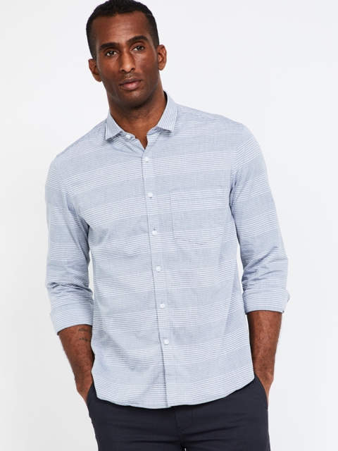 

CODE by Lifestyle Men Navy Blue Regular Fit Striped Casual Shirt