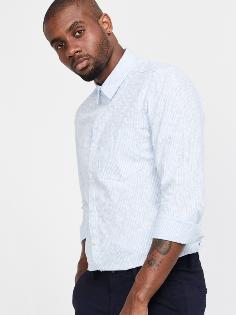 

CODE by Lifestyle Men Blue Regular Fit Printed Casual Shirt