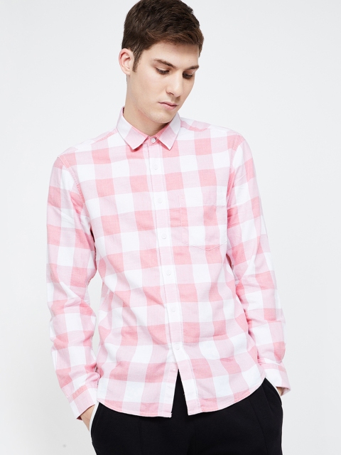 

CODE by Lifestyle Men Red & White Slim Fit Checked Casual Shirt