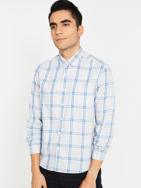 

CODE by Lifestyle Men White & Blue Regular Fit Checked Casual Shirt