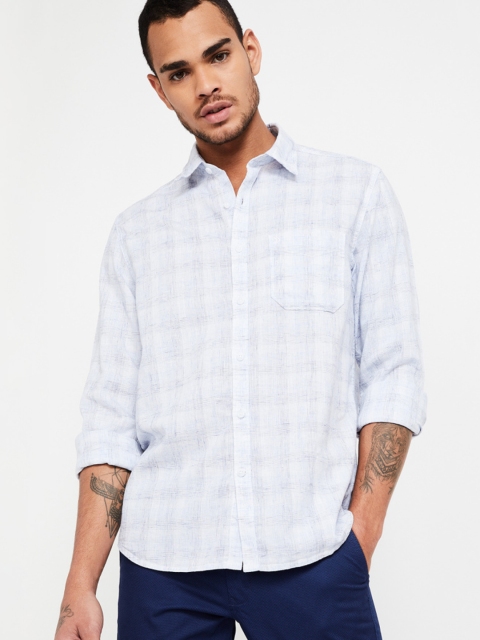 

CODE by Lifestyle Men Blue Regular Fit Checked Casual Shirt