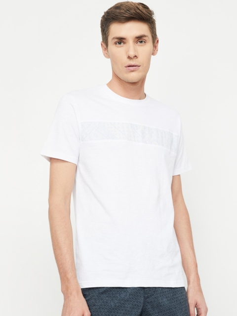 

CODE by Lifestyle Men White Solid Round Neck T-shirt