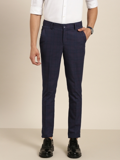 

INVICTUS Men Navy Blue & Maroon Slim Fit Checked Regular Trousers