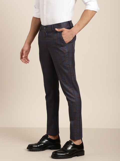 

INVICTUS Men Navy Blue & Maroon Slim Fit Checked Formal Cropped Trousers