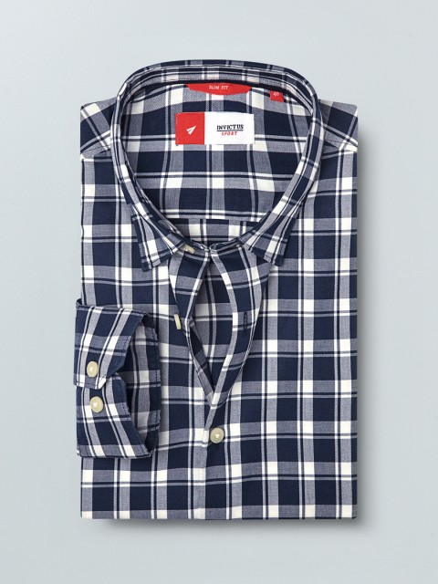 

INVICTUS Men Navy Blue & White Slim Fit Checked Casual Shirt
