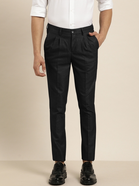 

INVICTUS Men Black Slim Fit Self Design Formal Trousers