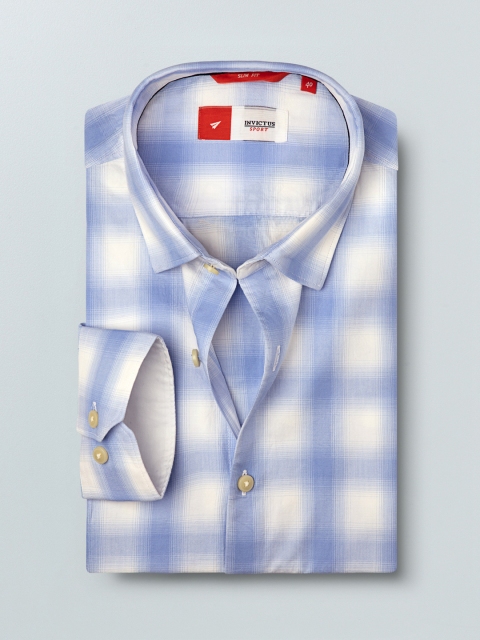 

INVICTUS Men Blue & White Slim Fit Checked Casual Shirt