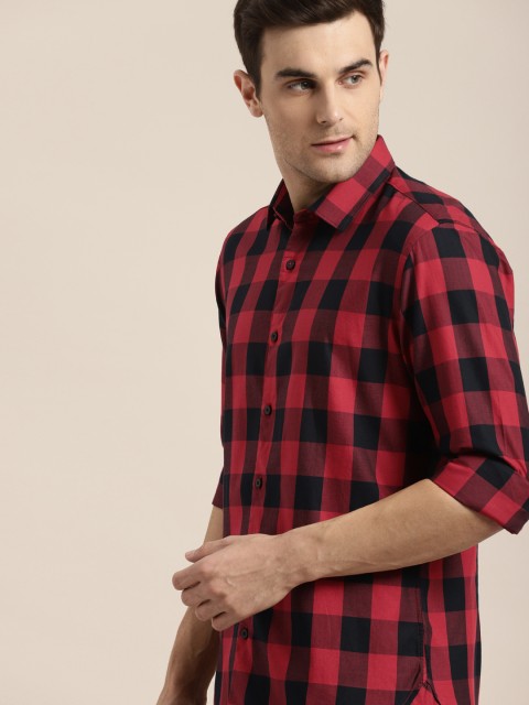 

INVICTUS Men Red & Black Slim Fit Checked Casual Shirt