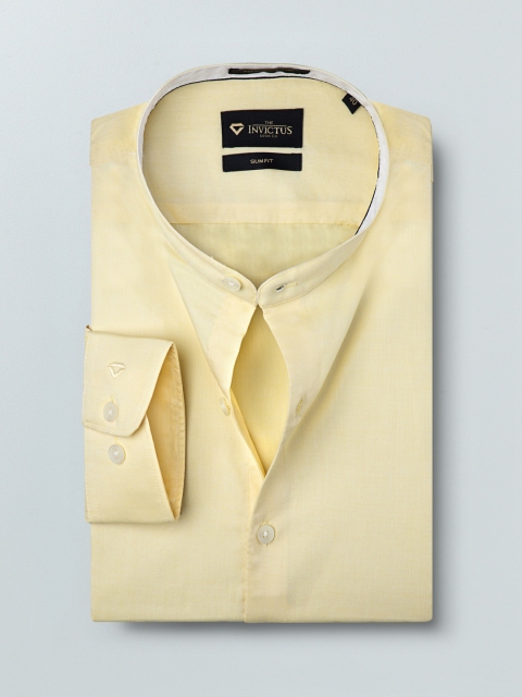 

INVICTUS Men Yellow Slim Fit Solid Formal Shirt