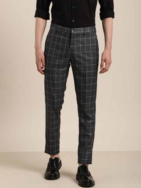 

INVICTUS Men Grey Slim Fit Checked Regular Trousers