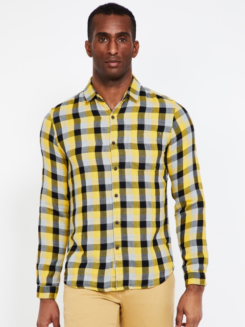 

UCLA Men Yellow Slim Fit Checked Casual Shirt