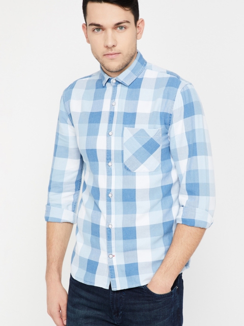 

UCLA Men Blue & White Slim Fit Checked Casual Shirt