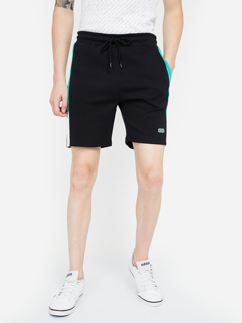 

UCLA Men Black Solid Regular Fit Sports Shorts