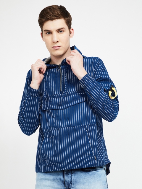 

UCLA Men Navy Blue & White Regular Fit Striped Casual Shirt