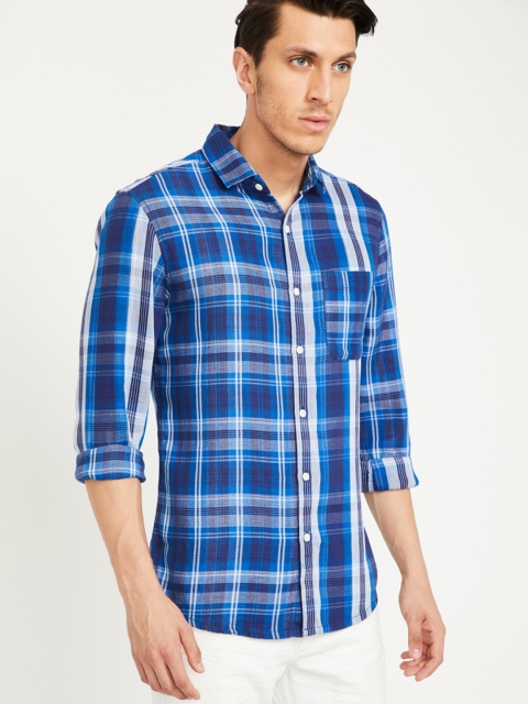 

UCLA Men Blue Slim Fit Checked Casual Shirt
