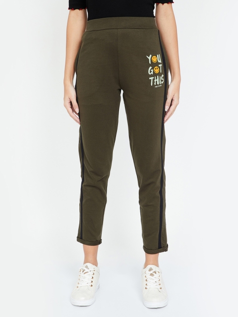 

Smiley World Women Olive Green Regular Fit Printed Regular Trousers