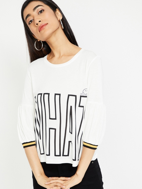 

Smiley World Women White Printed Round Neck T-shirt