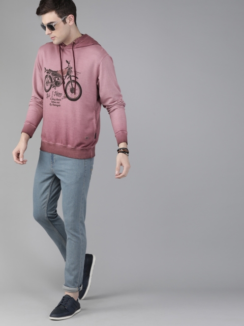 

Roadster Men Burgundy Vintage Washed Graphic Printed Hooded Sweatshirt