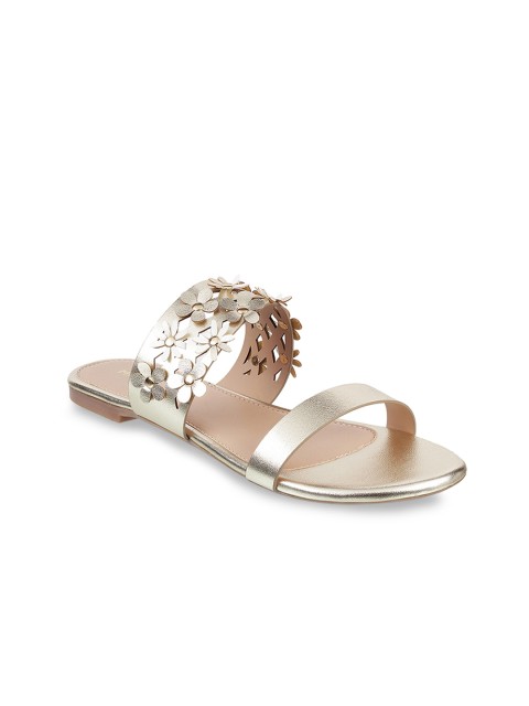 

Mochi Women Gold-Toned Solid Open Toe Flats
