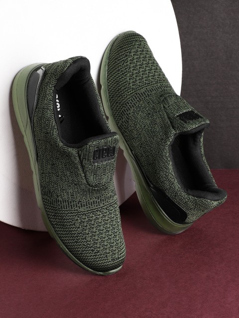 

Crew STREET Men Green Textile Walking Shoes