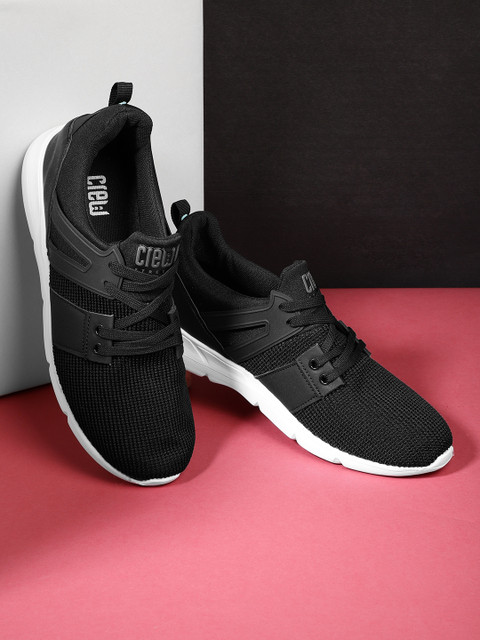 

Crew STREET Men Black Running Shoes