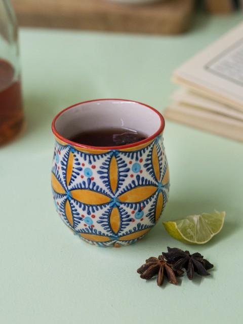 

Chumbak White & Mustard Yellow Printed Tea Cup
