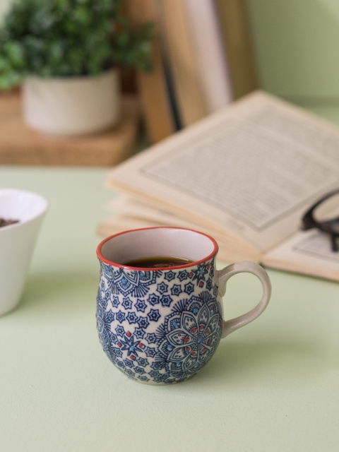 

Chumbak White & Blue Printed Tea Cup
