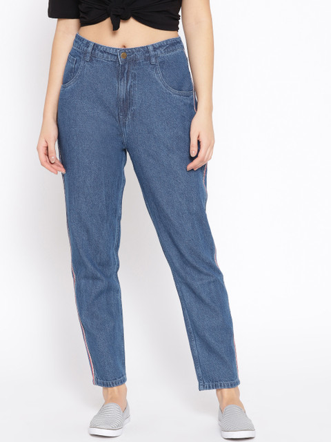

DressBerry Women Blue Boyfriend Fit Mid-Rise Clean Look Jeans