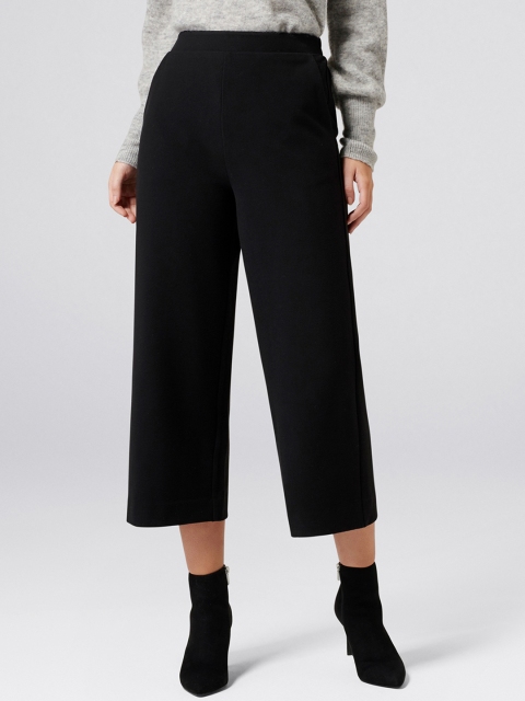 

Forever New Women Black Loose Fit Solid Culottes