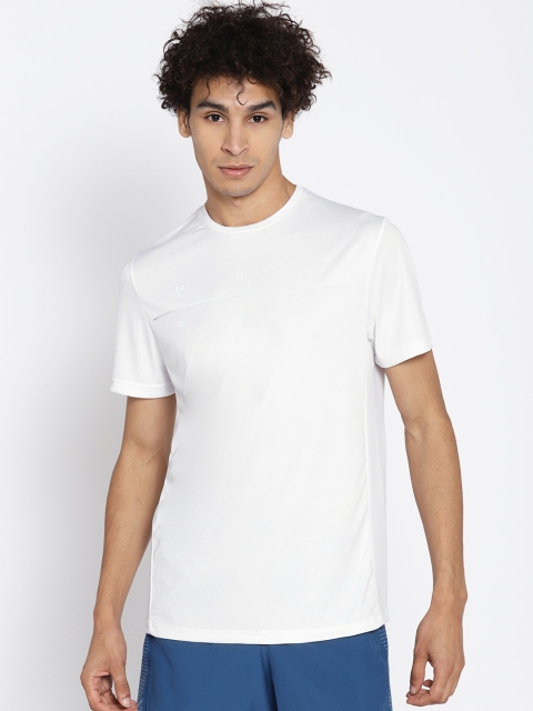 

HRX by Hrithik Roshan Men White Solid Running Regular Fit T-shirt