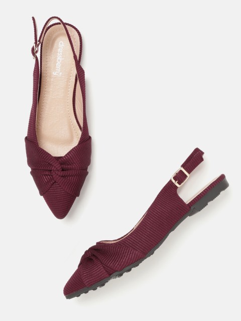

DressBerry Women Burgundy Self-Striped Flats