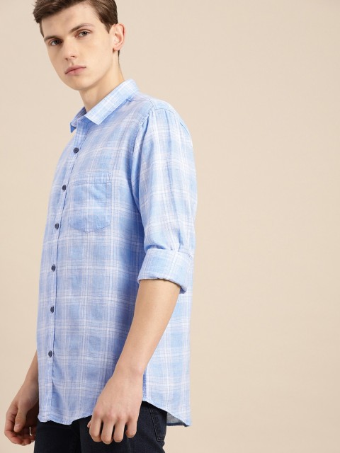 

ether Men Blue & White Regular Fit Checked Casual Shirt
